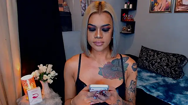 StellaStrong30 Pertunjukan Webcam