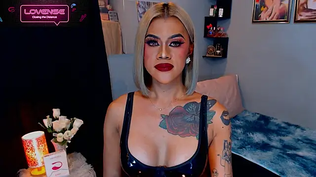 StellaStrong30's Webcam Show