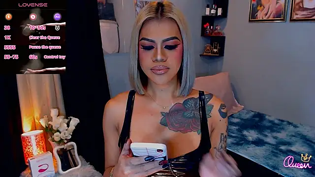 StellaStrong30's Webcam Show