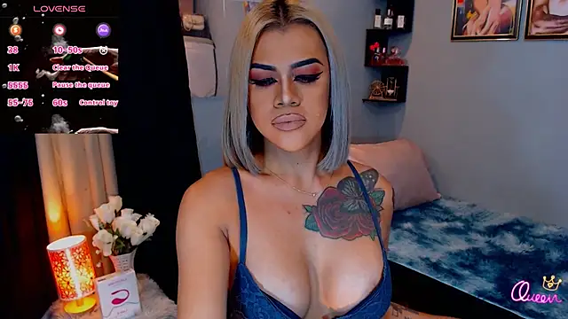 StellaStrong30 Show in webcam
