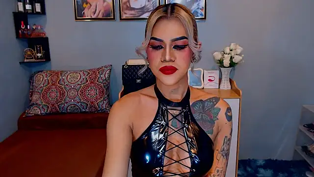 StellaStrong30 Webcam show
