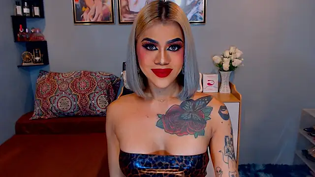 StellaStrong30 Webcam Show