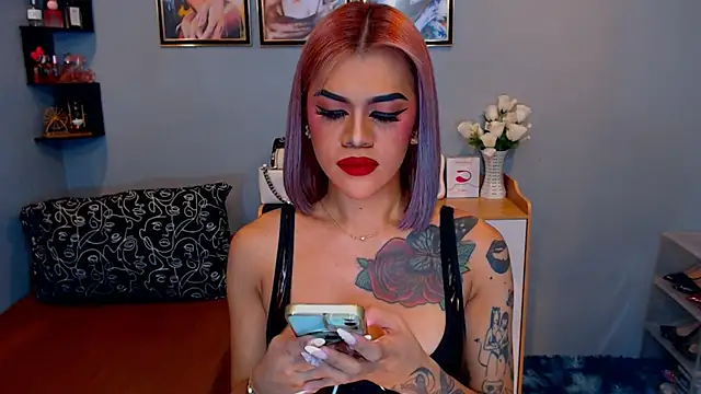 StellaStrong30's Webcam Show