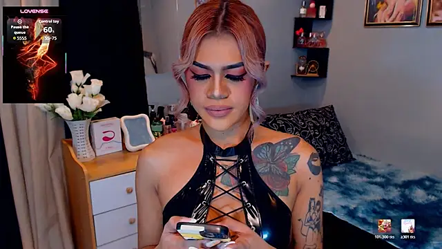StellaStrong30 Pertunjukan Webcam