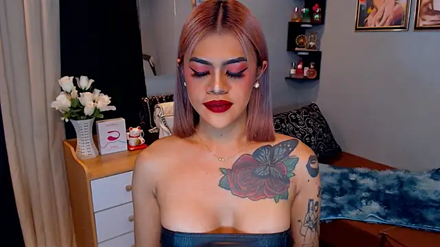 StellaStrong30 – webcam-show