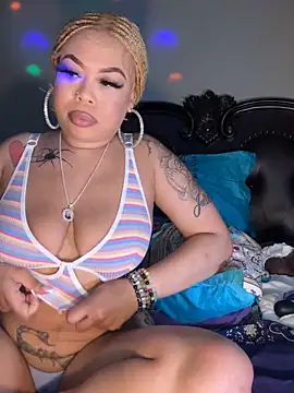 RenaThickAss' Webcam Show