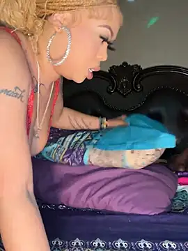 RenaThickAss' Webcam Show