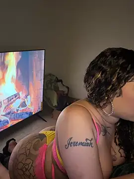 RenaThickAss' Webcam Show