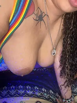 RenaThickAss' Webcam Show