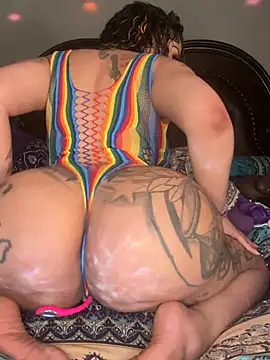 RenaThickAss' Webcam Show