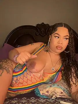 RenaThickAss' Webcam Show