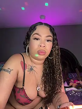 RenaThickAss' Webcam Show