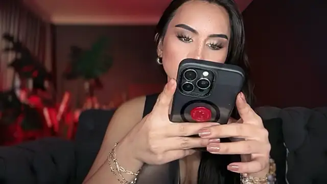 Supreme_Mistressn Webbikameraesitys