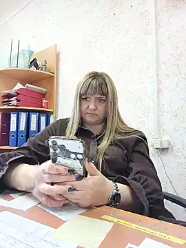 Office_Albertina – live chatrum
