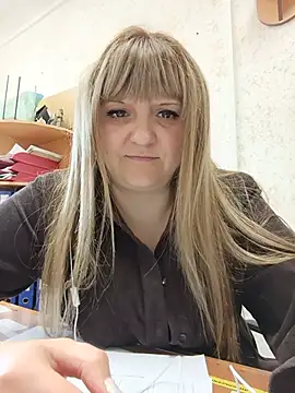 Živá chatovací místnost Office_Albertina