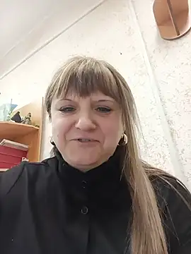 Chatroom XXX en direct de Office_Albertina