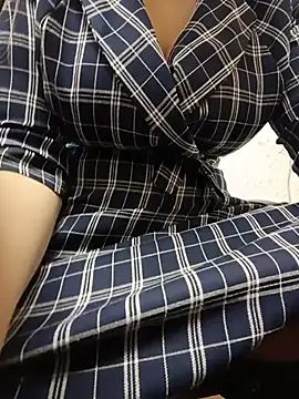 Office_Albertina 现场XXX聊天