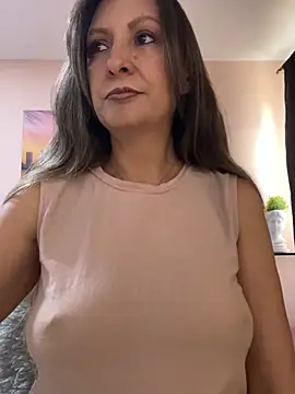Show de antonnella_2 na webcam