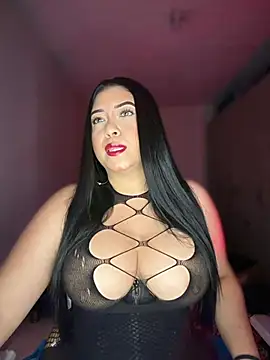 Chat +18 de cami_ortiz__ ao vivo