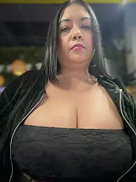 cami_ortiz__ Live XXX-chat