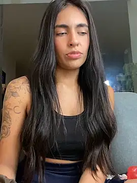 Show modela DaphneUwu na web-kameri