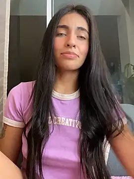 DaphneUwu Show Webcam