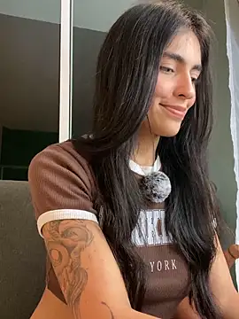 Онлайн чат XXX DaphneUwu