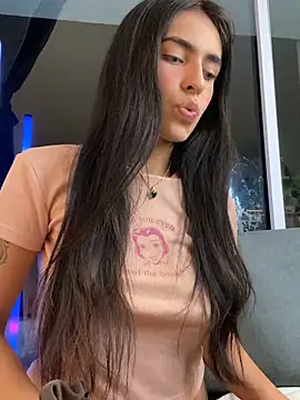 DaphneUwu's Webcam Show