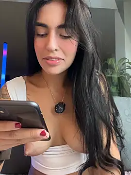 DaphneUwu Pertunjukan Webcam