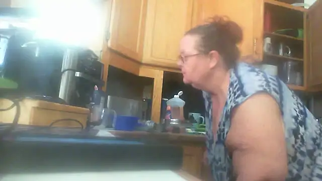 Hornybbw1978's Live XXX Chat