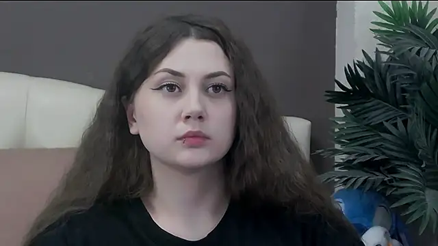 KellieMartin Chat XXX live