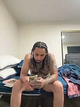 Longmoney444's Webcam Show
