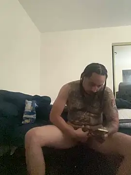 Longmoney444's Webcam Show