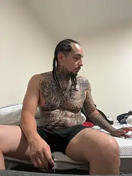 Longmoney444's Webcam Show