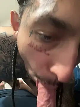 Longmoney444's Webcam Show
