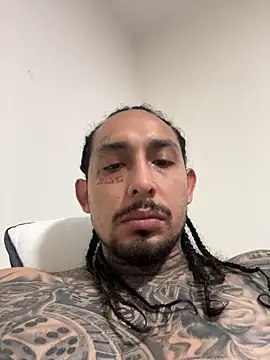 Longmoney444's Webcam Show