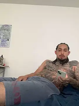 Pokazy przed kamerką – Longmoney444