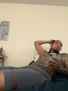 Longmoney444 Pertunjukan Webcam