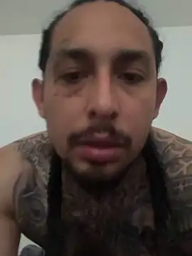 Longmoney444's Webcam Show