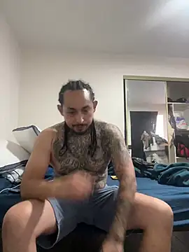 Longmoney444's Webcam Show