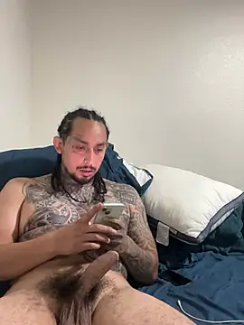 Longmoney444's Webcam Show