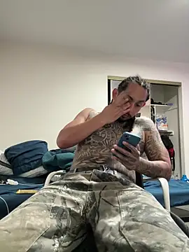 Longmoney444's Webcam Show