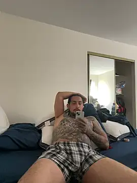 Longmoney444 webkamerás műsora