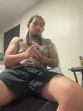 Longmoney444's Webcam Show