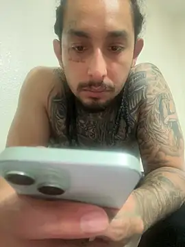 Longmoney444's Webcam Show