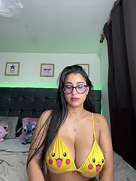 lovely_violet13 Adlı Modelin Canlı XXX Sohbeti