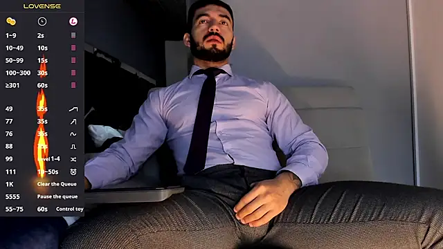 MarkWalker__ Show in webcam
