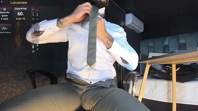 MarkWalker__'s Webcam Show