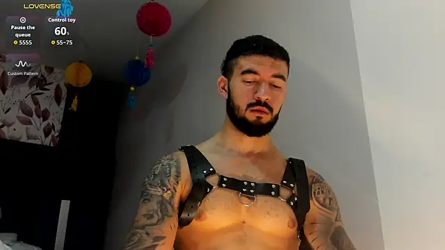 MarkWalker__'s Webcam Show