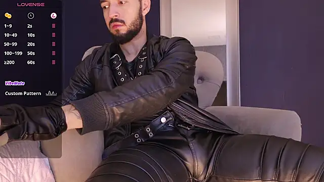MarkWalker__'s Webcam Show